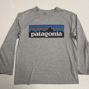 Patagonia Heather Gray Long Sleeve Tee